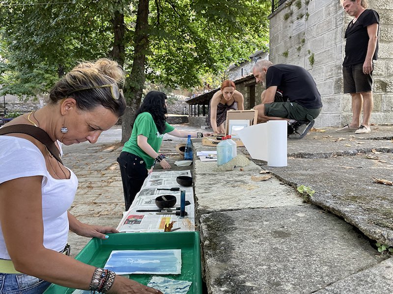Cyanotype workshop by Ioulia Ladogianni